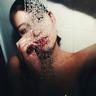 女子硫磺皂洗澡1个月患湿疹